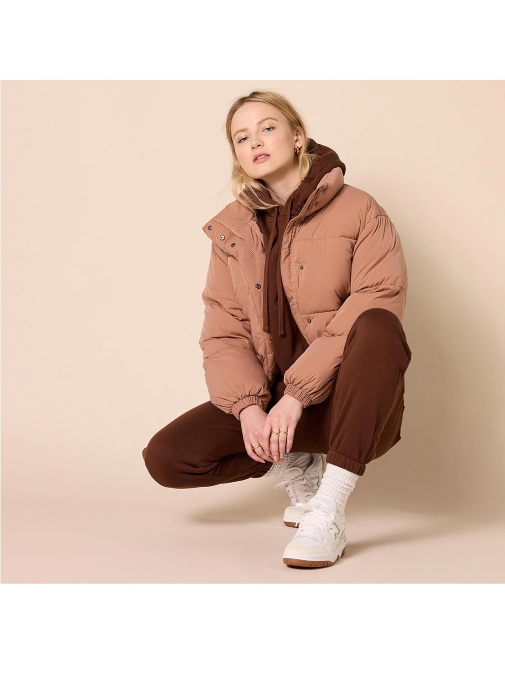 Amazon Essentials Women’s Cropped Puffer Jacket in Taupe Camel Brown